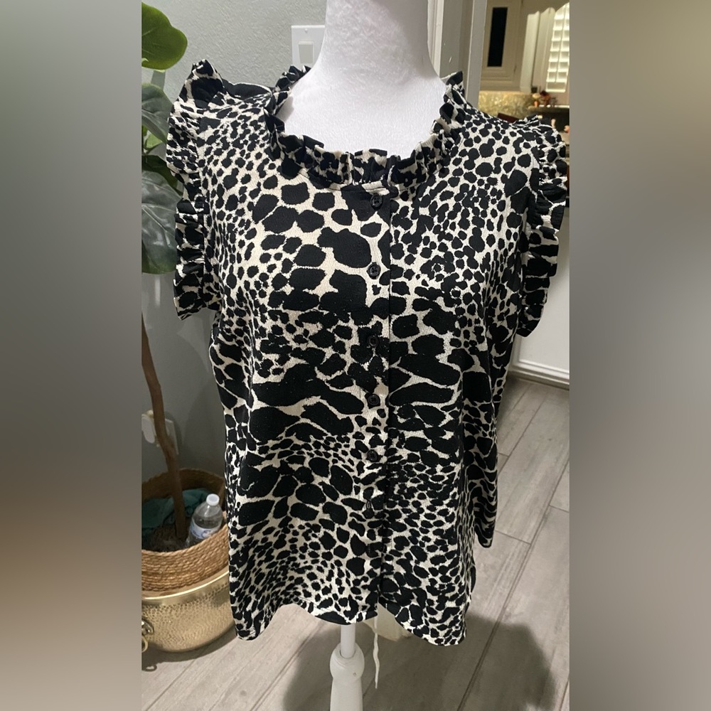 Who What wear snow leopard print blouse